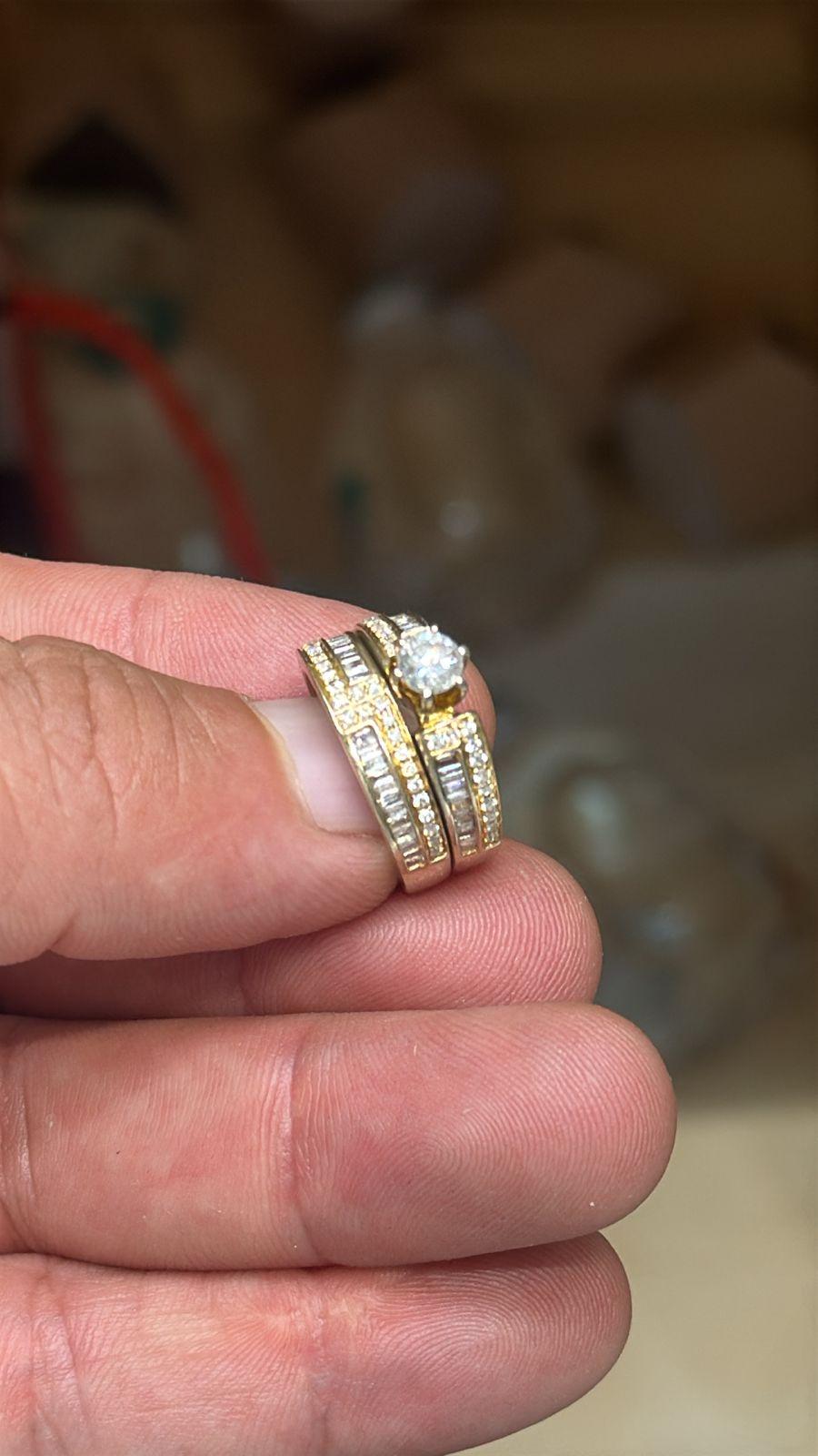خاتم تونز الماس مدور ذهب اصفر 